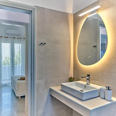 Apartment Aurora Beachside Home, Beach, Paros